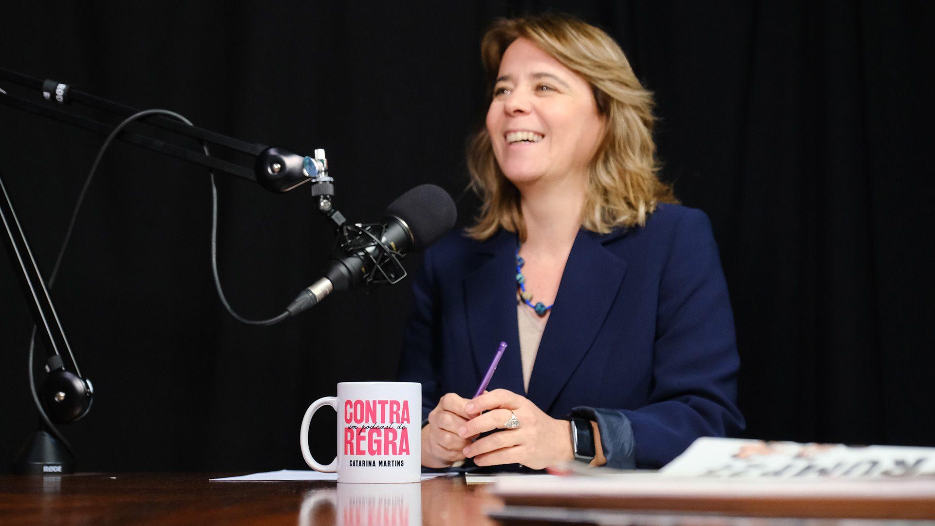 Contra Regra, um podcast de Catarina Martins.